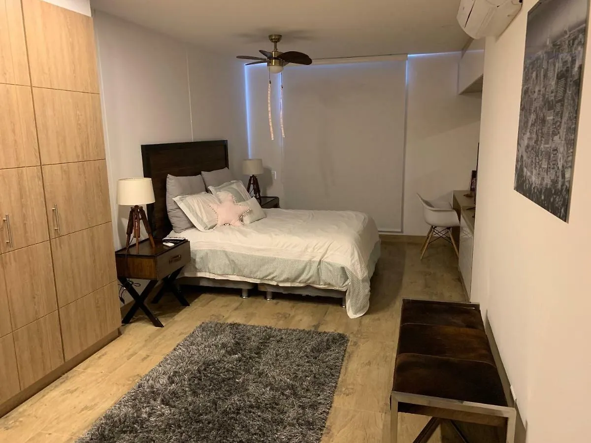 Apartamento Edificio Cristal Blue, Cali, Colombia Hotel